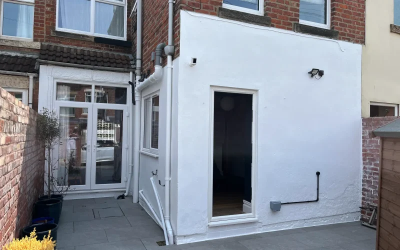 Painting and decorating services in Whitley Bay